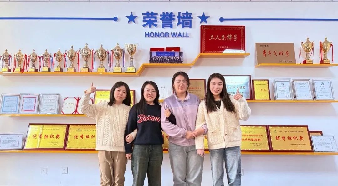 巾幗文明集體——九公司生產科.jpg